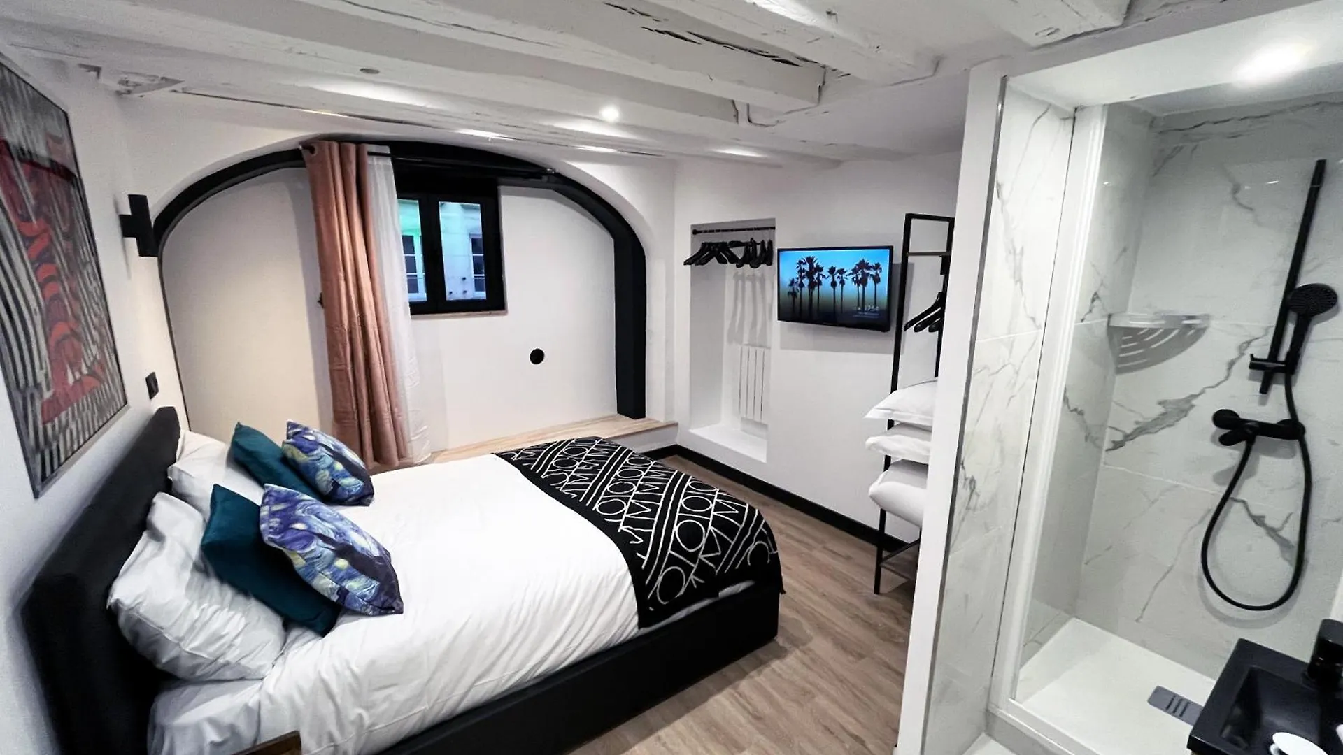 Urban Flat 174 - Vuitton St Denis Apartment Paris